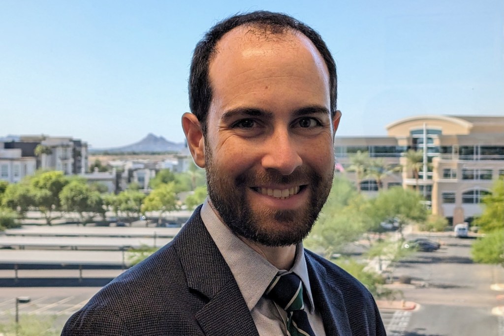 Head shot of Mike Schwartz