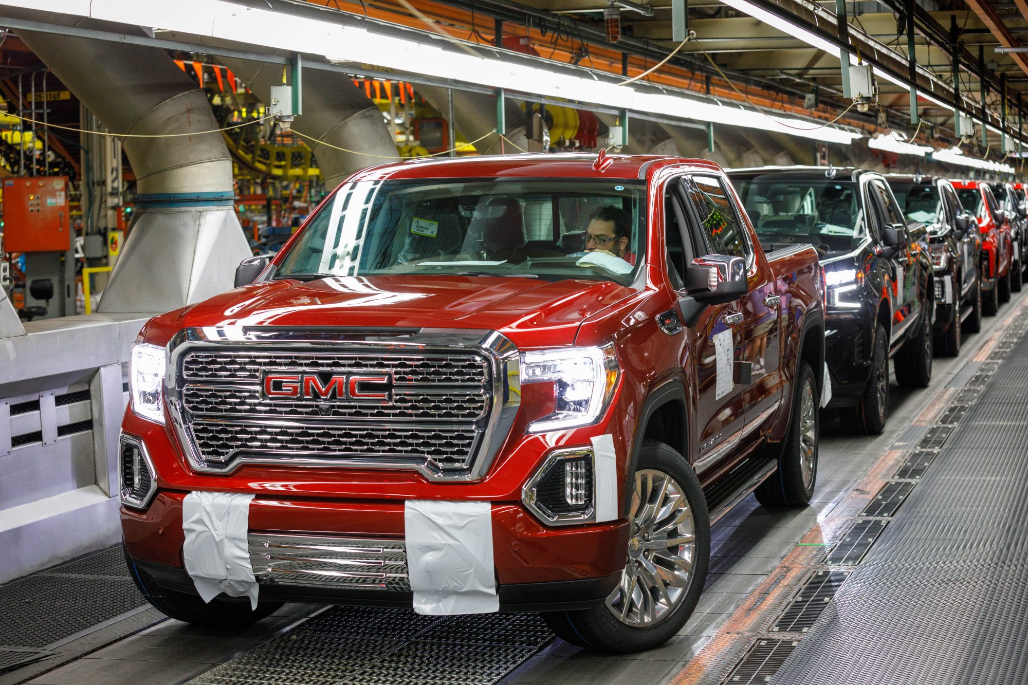 Automotive giants are called out for fuzzy net-zero plans