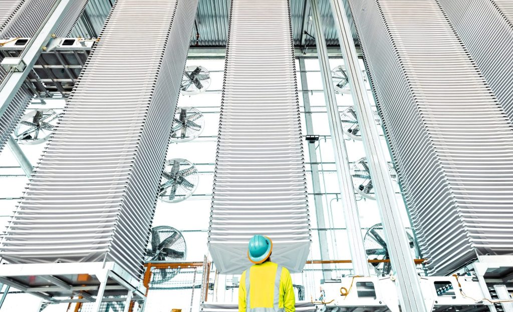An Heirloom engineer at America’s first commercial DAC facility
