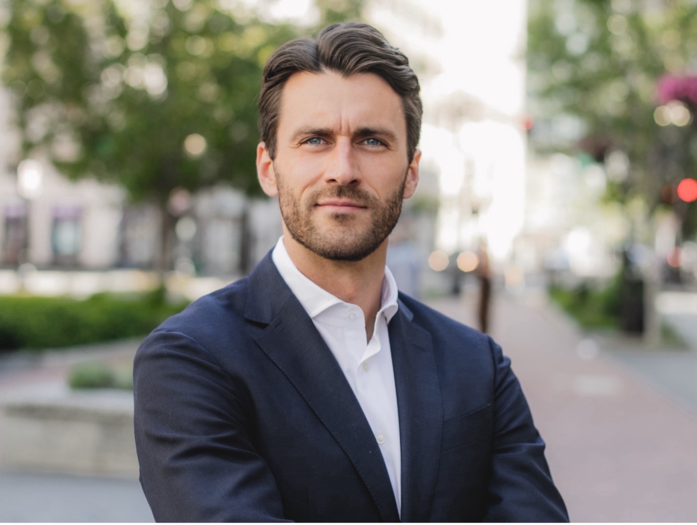 Uber taps Mercedes exec as global head of electrification and sustainability