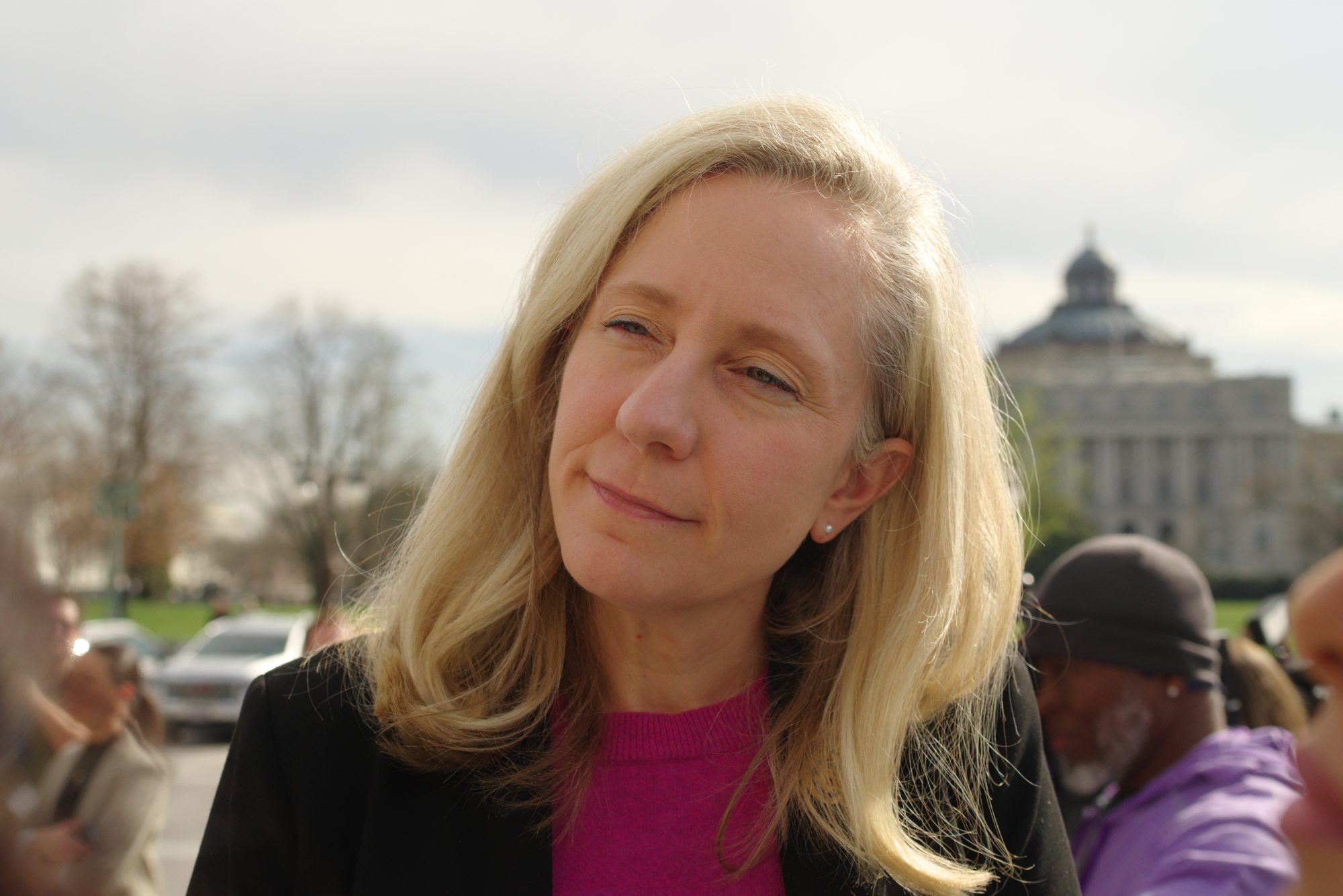 What Spanberger’s win in Virginia means for the data center-energy debate