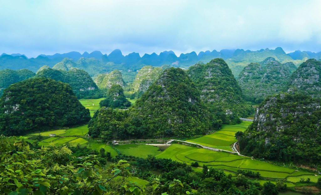 Wanfenglin (Ten-thousand peak forest) in Guizhou, China